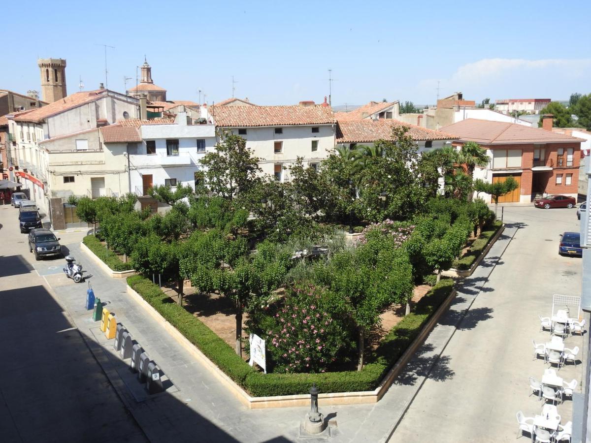 Hostal Meson De Paco Cariñena Екстериор снимка
